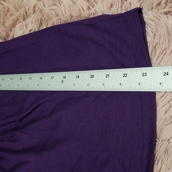 NWT EXPRESS Purple Black Cut-Out Style Sleeveless Top NEW Size XS - Picture 8 of 8